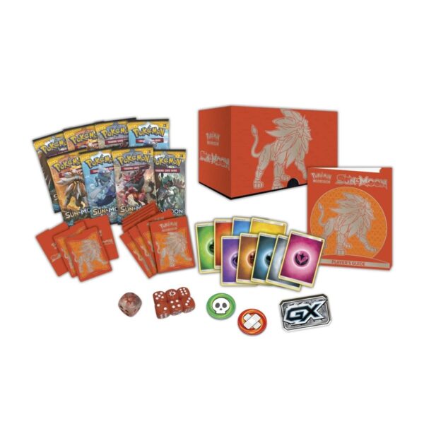 Pokémon TCG: Sun & Moon Elite Trainer Box (Solgaleo)